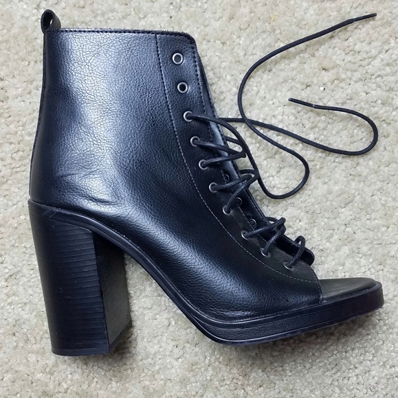 Shoes - 🎁 Holiday Clearance! Lace-up Front Shoes – Grab Fast!